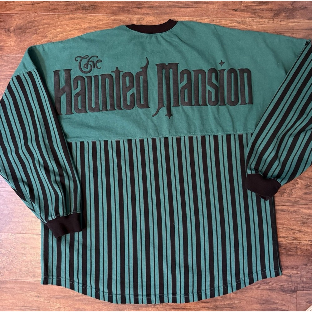 Disney Parks Haunted Mansion Ghost Host Spirit Jersey Large Green 2025 Halloween